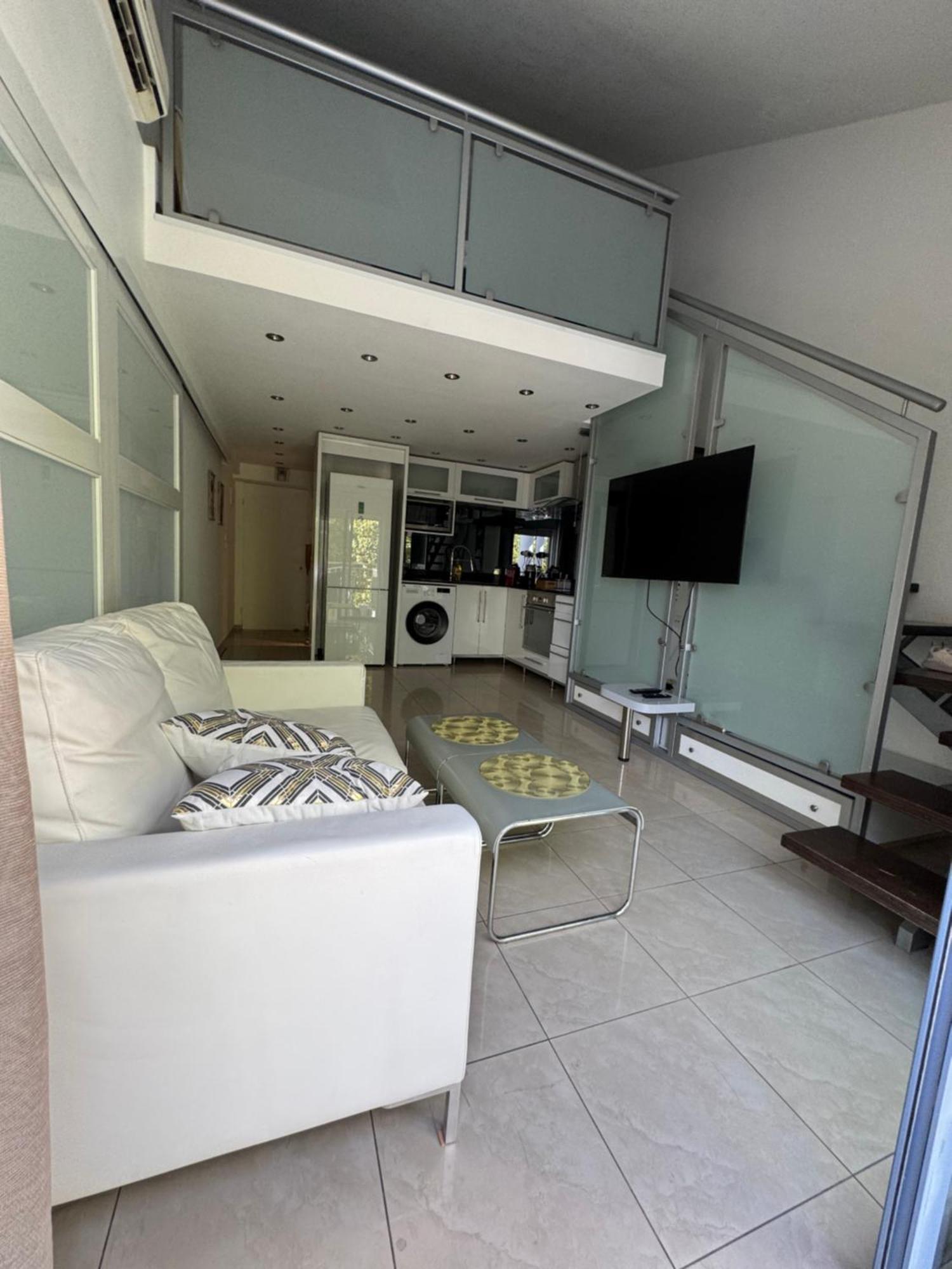 Royal Park двухуровневая Apartment